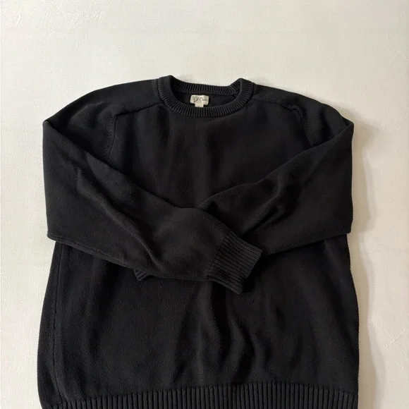 J. Crew Men's Classic Black Crewneck Sweater - Picture 1 of 2